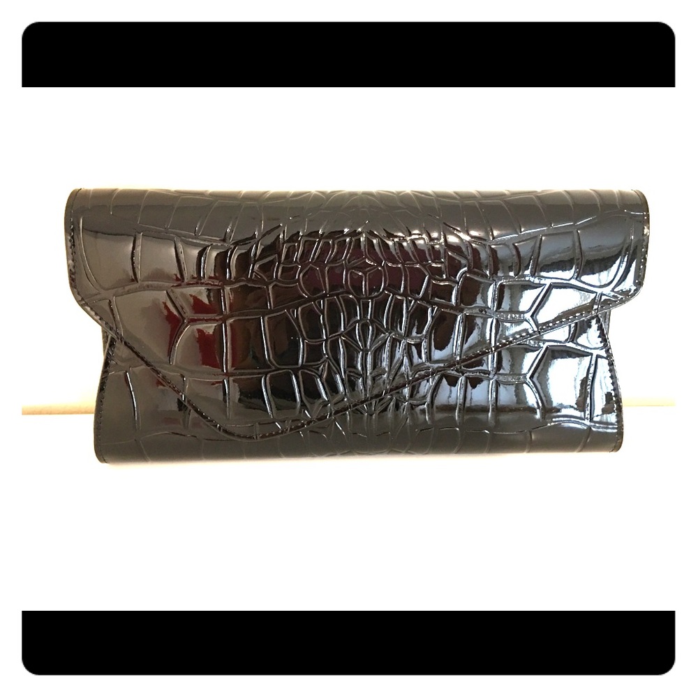 No name Faux Alligator Oversized Clutch in Black